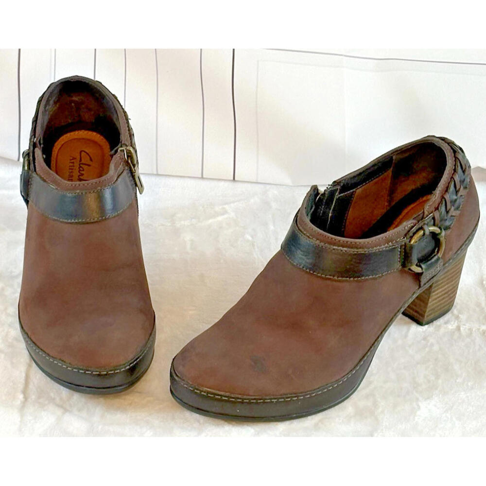 Stylish Womes Clarks Artisan Mural Brown Leather Ankle Boots Size 6M #31527
